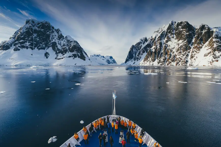 Antártida Cruzando el Círculo desde Buenos Aires